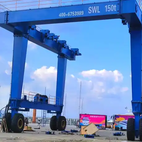 Boat Lift Crane for Safe and Efficient Yacht Handling