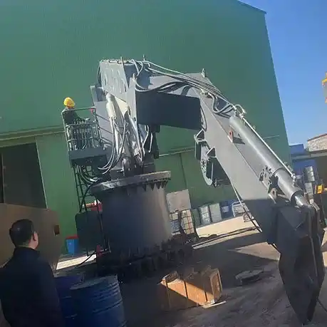 Reliable Knuckle Boom Deck Crane for Safe Cargo Loading/Unloading