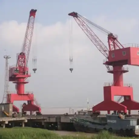 Fixed Pedestal Single Jib Portal Crane - Reliable dock lifting solution