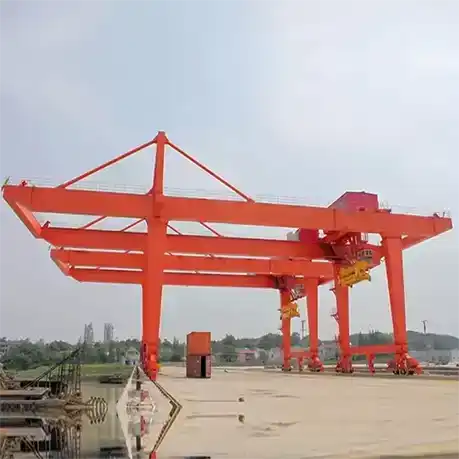 Side view of Rail Mounted Container Gantry Crane with container handling mechanism