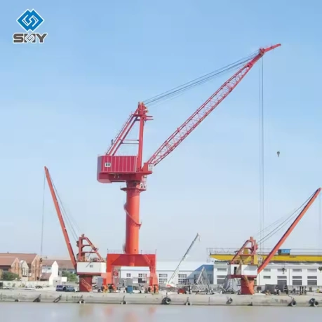 Hydraulic mobile harbour crane for bulk cargo loading